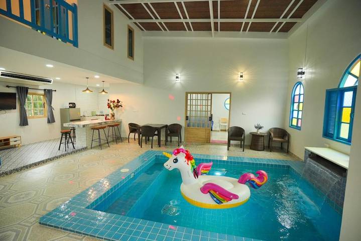 Bed and breakfast för 12 Personer, med trädgård samt pool och utsikt - 1
