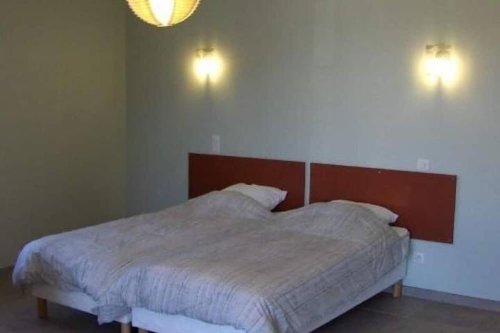 Gîte pour 7 personnes, avec Jardin dans Ville-sur-Yron - 2