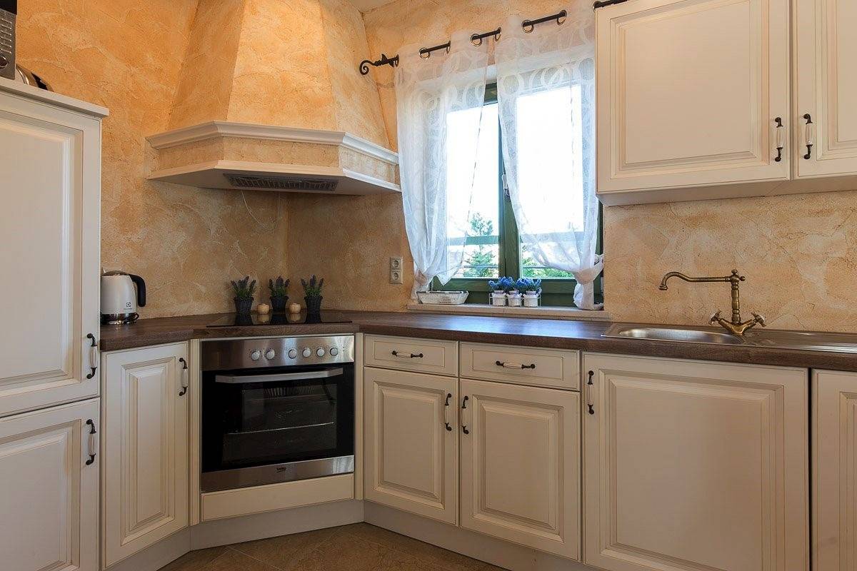 Moderne Villa Nika***** mit rustikalem Hauch und Pool auf Krk in Kras, Krk