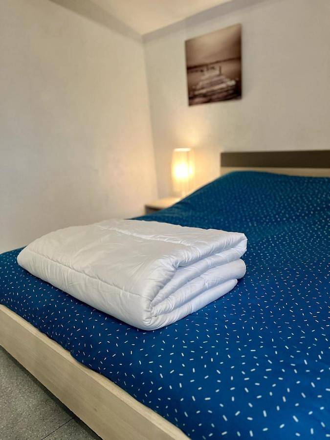 Appartement entier, One-Bedroom Apartment in Pouilly-les-Nonains, Région de Roanne