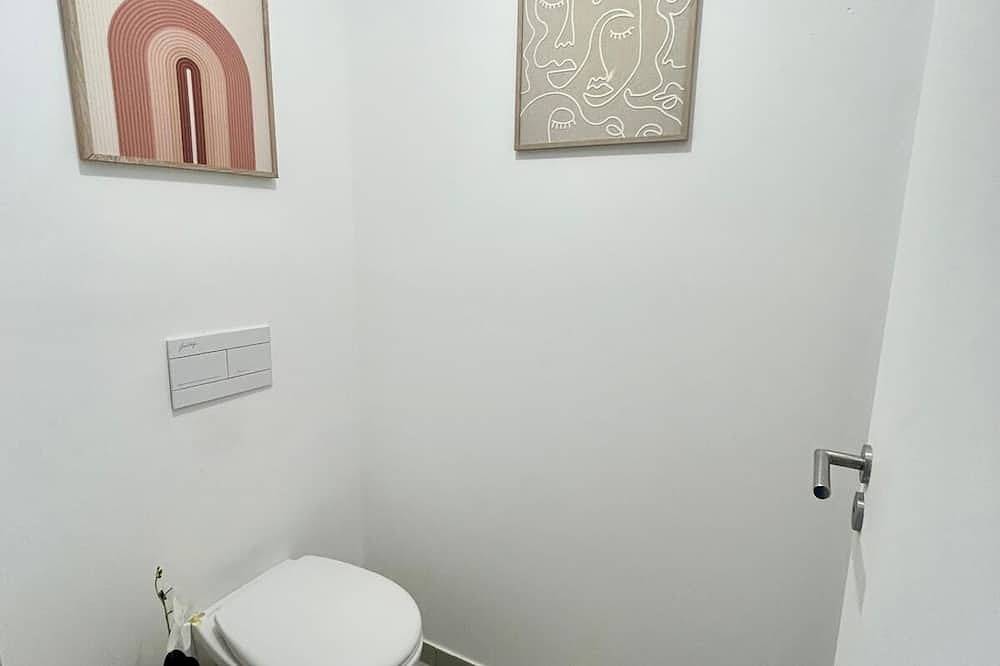 Beautiful room in new villa with swimming pool in Perpignan, Perpignan und Umgebung