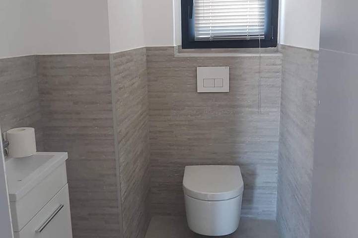 Location de vacances pour 6 personnes, avec terrasse et jardin à Solaro - 2