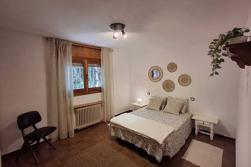 Apartamento entero, **El Jardin Secreto**: casa con encanto en El Boalo (Sierra de Madrid) in El Boalo, Provincia de Madrid