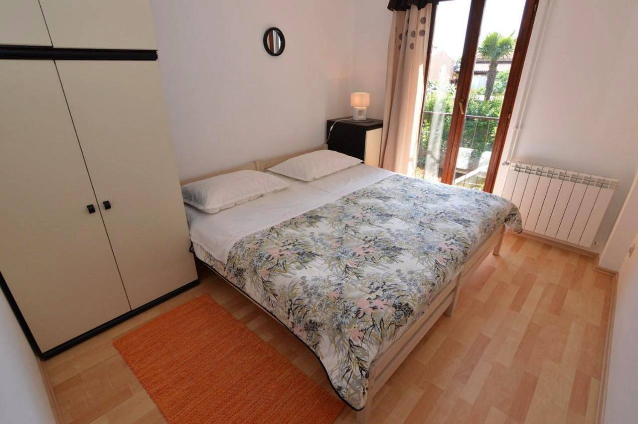 Apartment with Balcony in Poreč, Grad Poreč