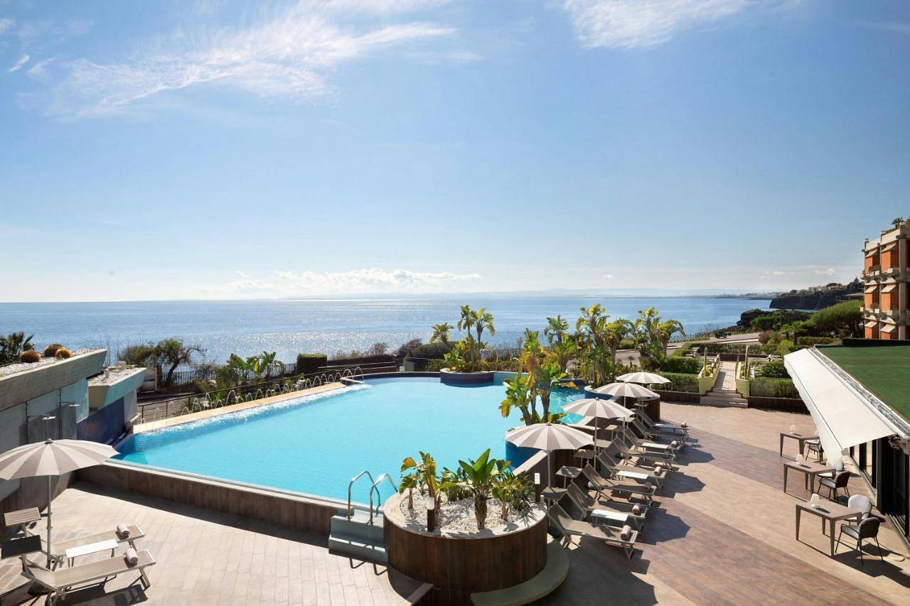 Four Points by Sheraton Catania Hotel in Cannizzaro, Aci Castello