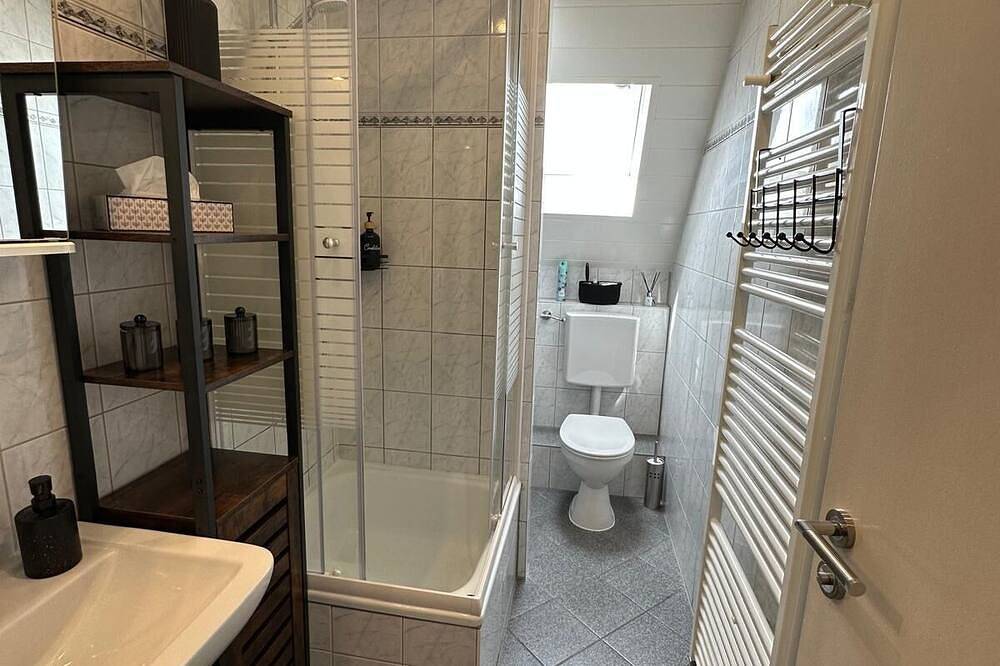Appartamento intero, 3 bedroom apartment in castrop-rauxel in Castrop-Rauxel, Circondario di Recklinghausen