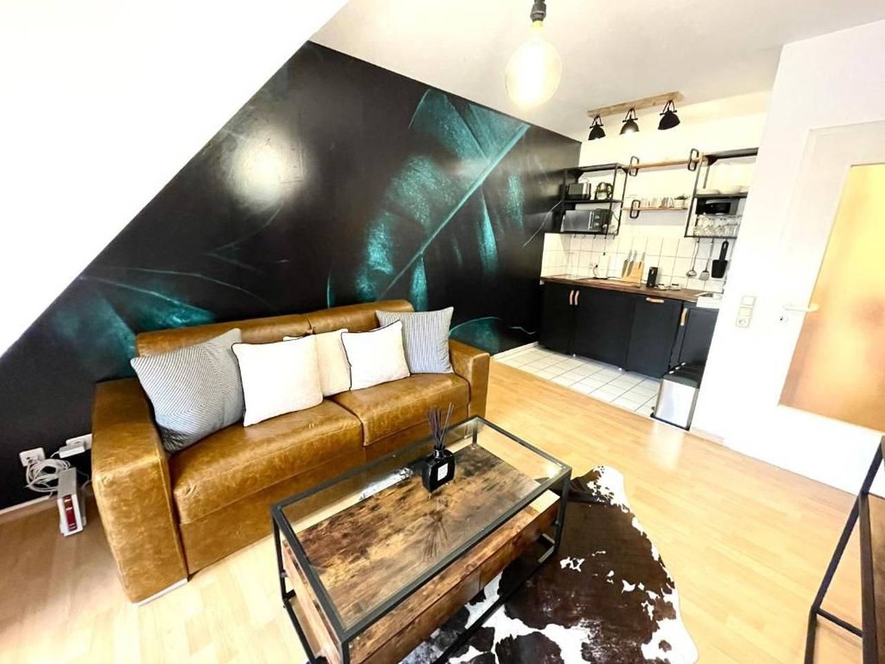 Ganze Ferienwohnung, Schickes Apartment in Stühlinger Freiburg in Stühlinger (Freiburg), Freiburg