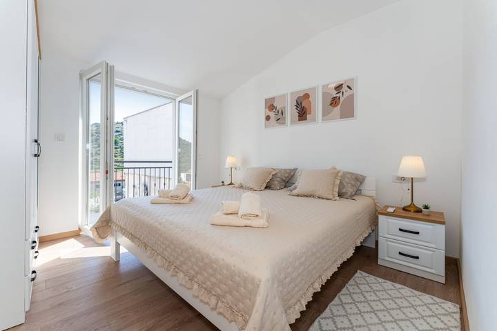 Ferienhaus für 5 Personen, mit Balkon und Terrasse sowie Garten in Sibenik - 4