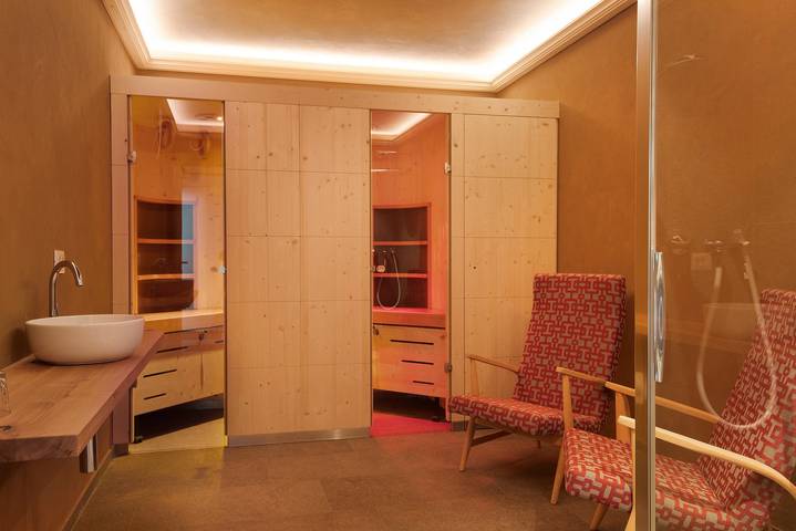 Gîte pour 5 personnes, avec sauna et jardin à Funes - 4