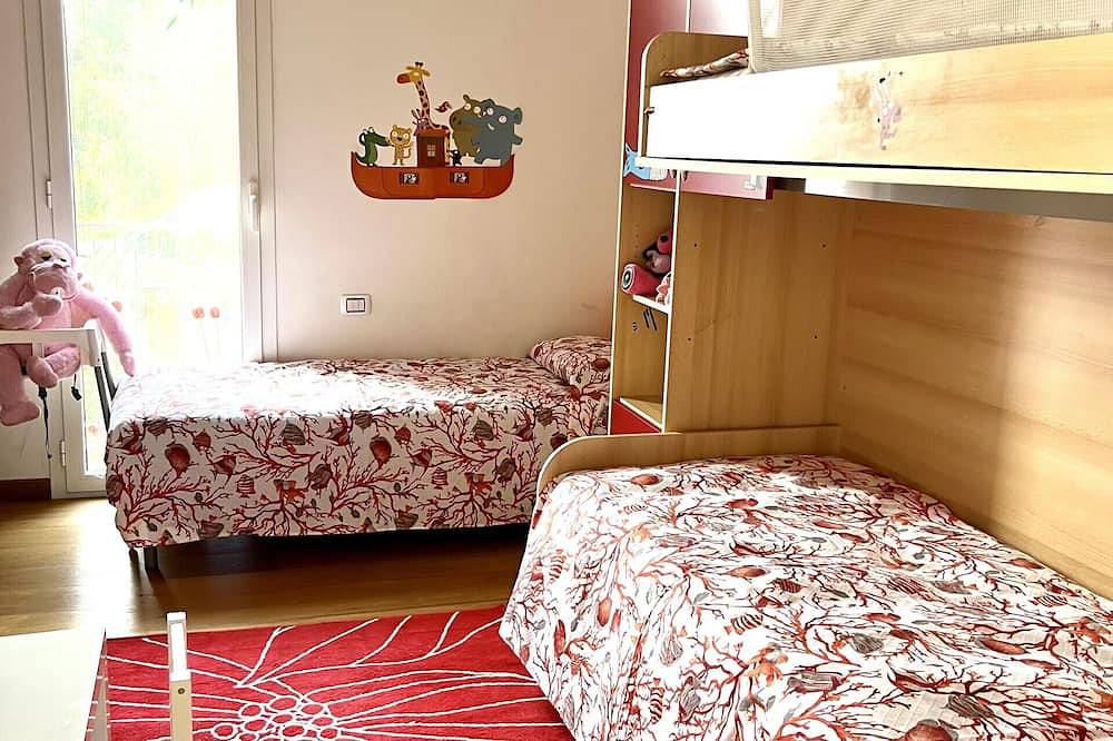 Geheel appartement, Elizaveta apartment with lake view and terrace in Oggebbio, Gemeente Oggebbio