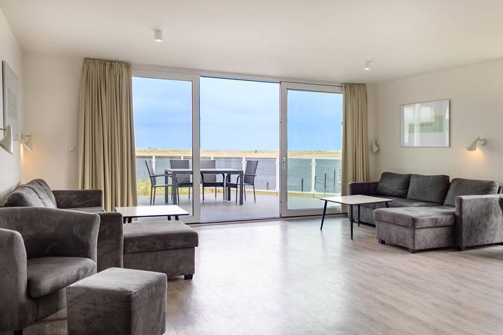 Ferienwohnung für 12 Personen, mit Whirlpool und Sauna sowie Terrasse - 1