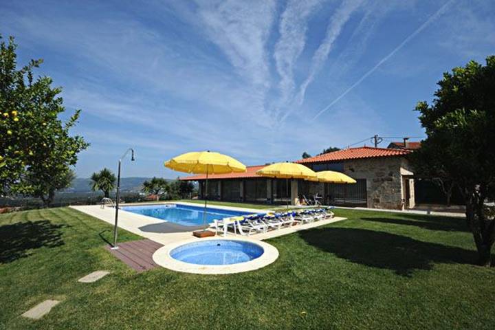 Casa rural para 6 personas, con Jardín en Barcelos