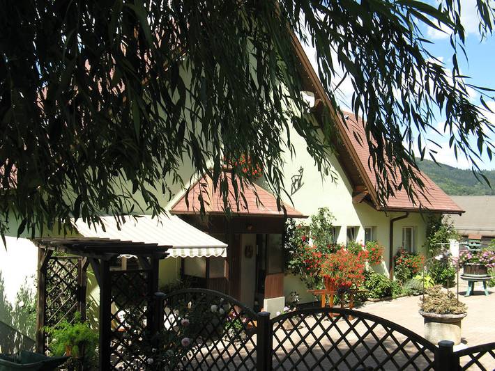 Gîte pour 4 personnes, avec balcon au Parc naturel régional des Ballons des Vosges - 2