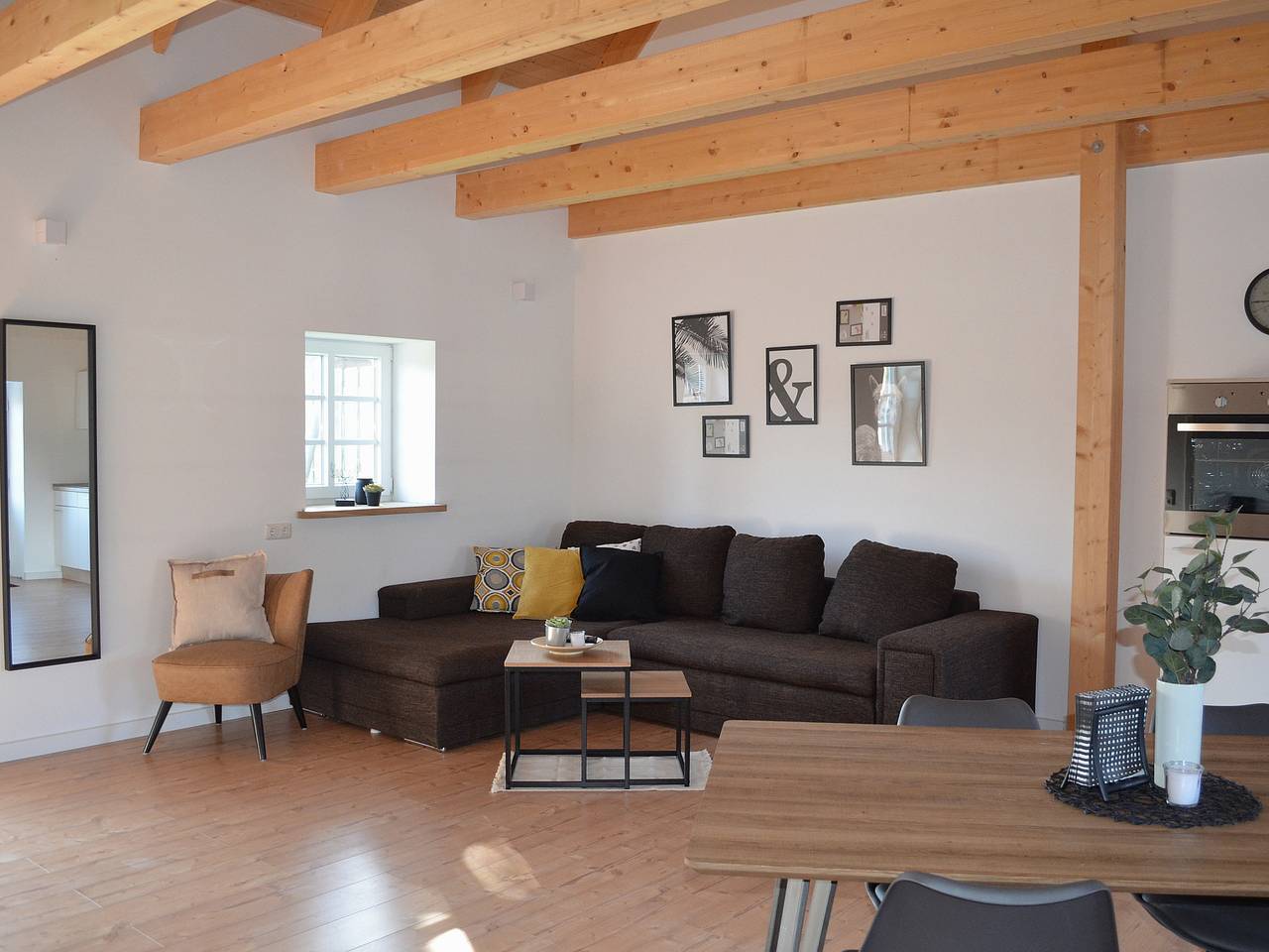 Ganze Ferienwohnung, Skandinavische Ferienwohnung auf Gut Bennewohld | Jh in Heide, Heide und Umgebung