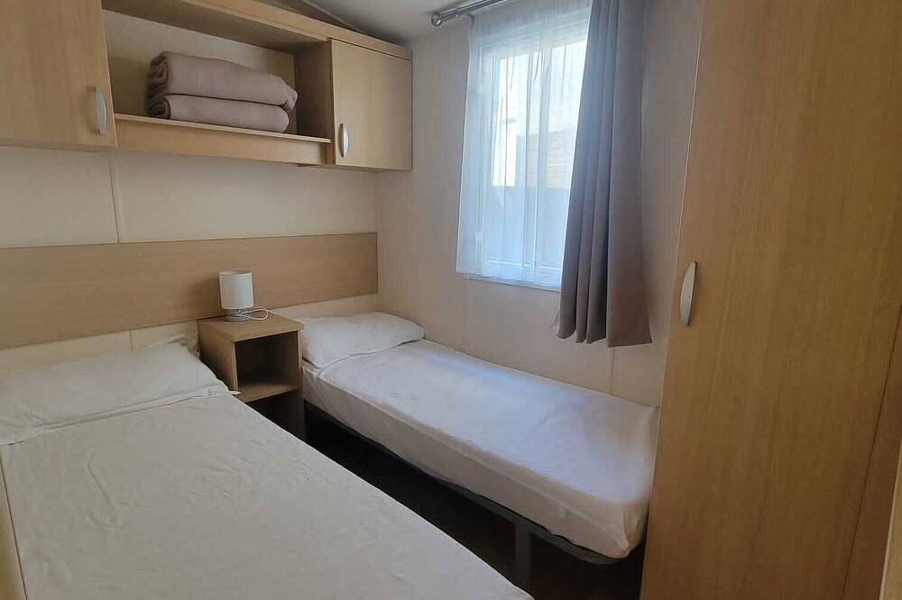 Mobil-Home climatisé 6Pers 40m2 Camping piscine/proche mer in La Londe-les-Maures, Parc national de Port-Cros