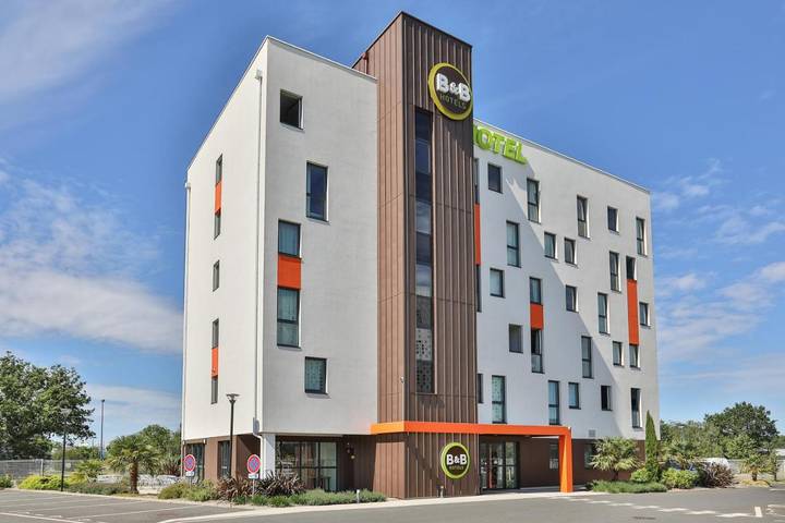 Hôtel pour 2 personnes, avec Terrasse à La Roche-sur-Yon