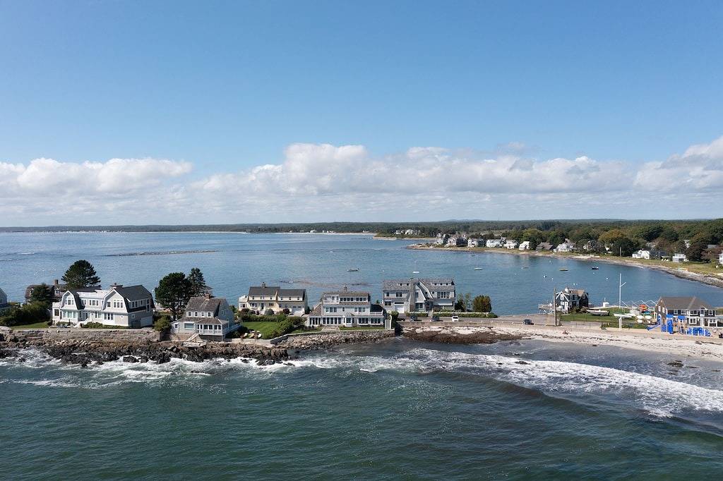 Spectacular 4-Bedroom Luxury Home with Ocean and Mother's Beach Views! in Kennebunk, York County