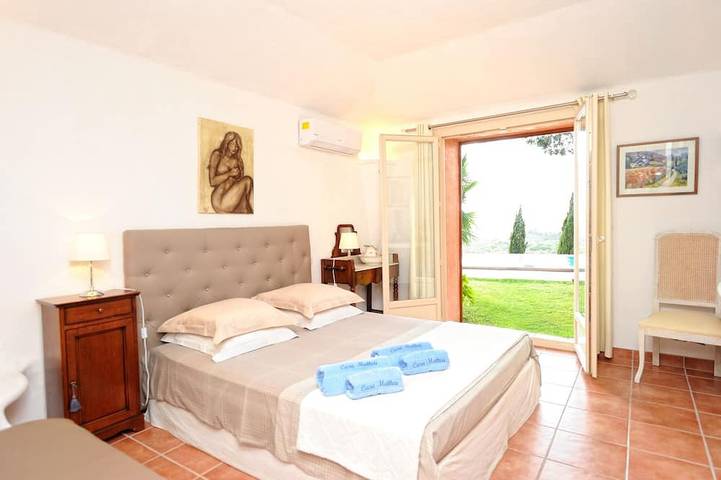 Villa pour 8 personnes, avec terrasse et jardin à Figari - 4