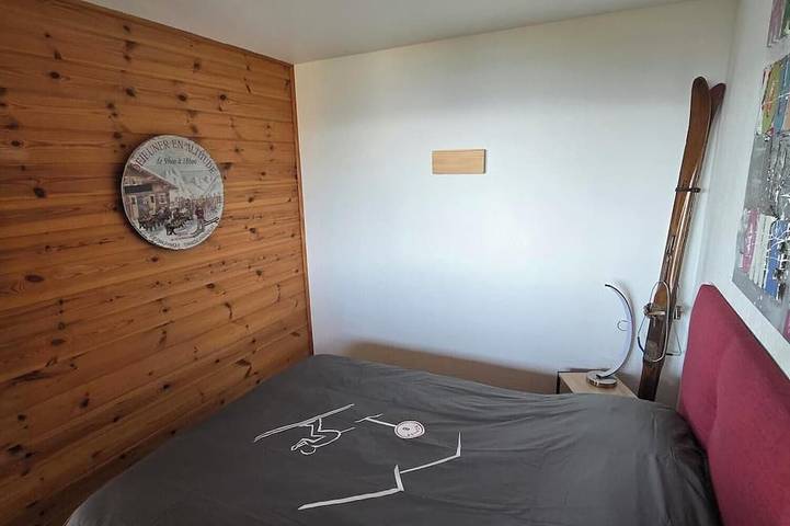Gîte pour 2 personnes, avec Jardin à Puy-Sanières - 3