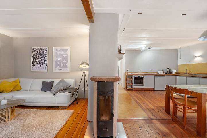 Apartamento entero, Apartamento 'Alte Mühle In Dernbach' con terraza privada, jardín compartido y Wi-Fi in Dernbach, Südliche Weinstraße