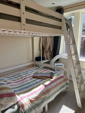 Holiday Apartment for 4 People in Cardiff, Cardiff region, Photo 3