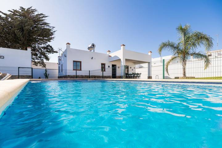 Casa vacanza per 8 persone, con Giardino in Costa de la Luz