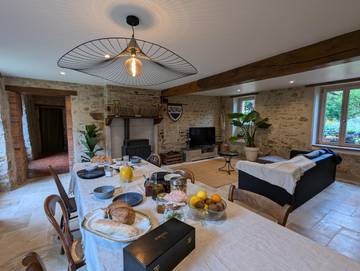 Chambre D’hôte pour 4 Personnes dans Abzac, Nouvelle-Aquitaine, Photo 4