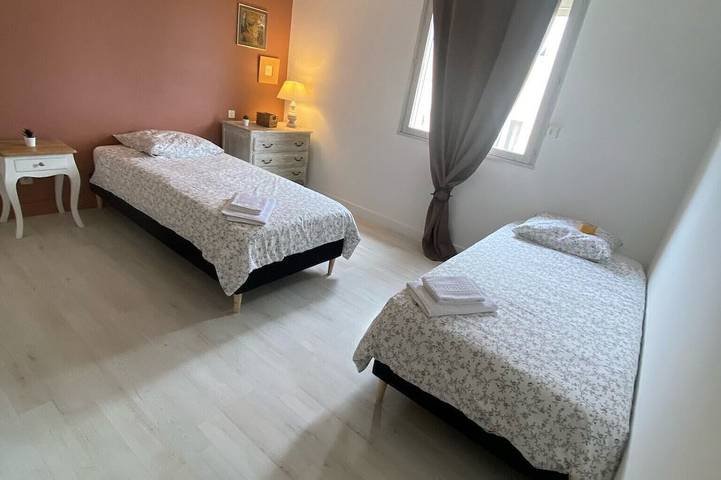 Location de vacances pour 6 personnes, avec jardin et terrasse, animaux acceptés à Roquemaure - 2