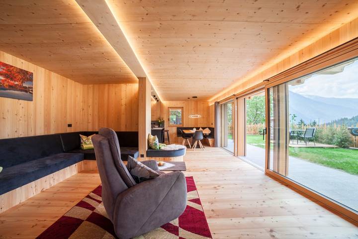 Chalet für 8 Personen, mit Sauna und Whirlpool sowie Garten im Meraner Land - 4