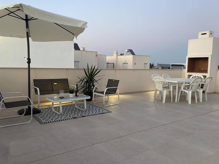 Location de vacances pour 6 personnes, avec Balcon et Terrasse ainsi que Jardin et Piscine dans Formentera De Segura - 4