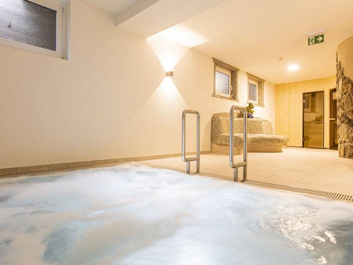 Ferienwohnung für 7 Personen, mit Balkon und Sauna sowie Whirlpool, mit Haustier in Lermoos - 3