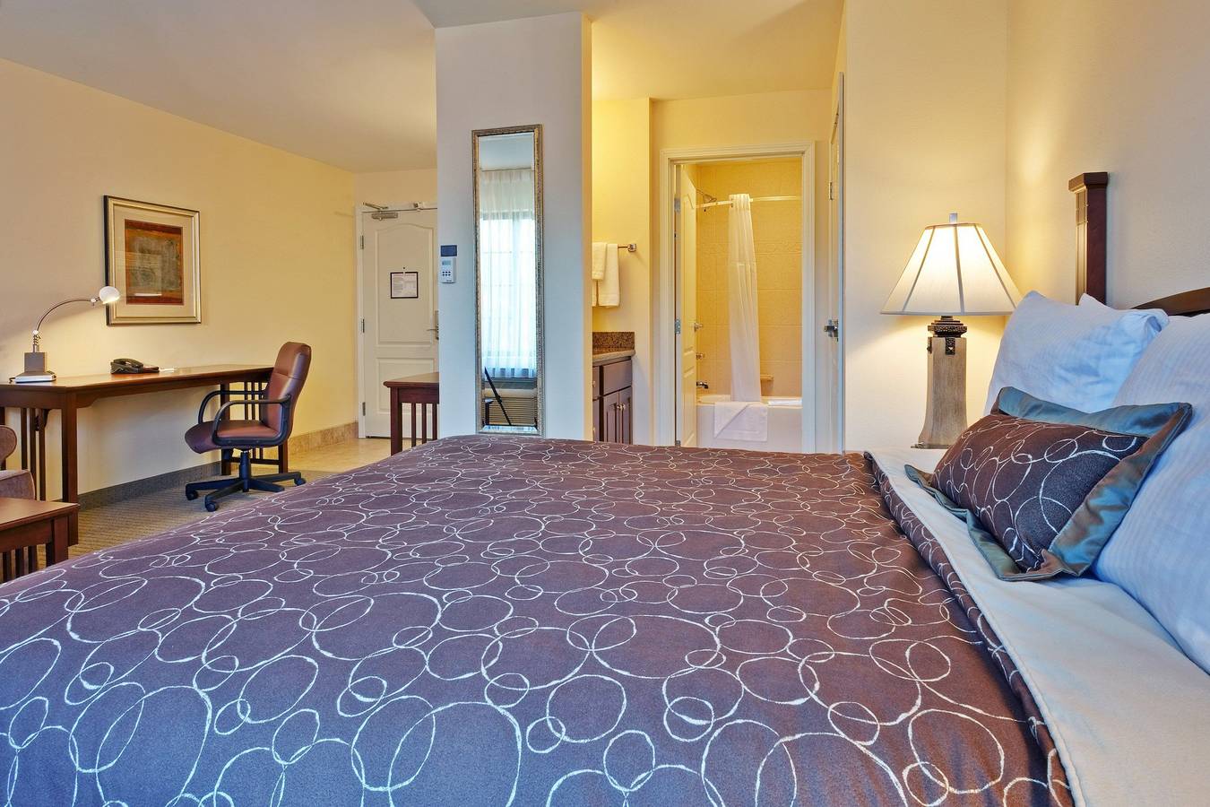 Ganze Wohnung, Staybridge Indianapolis - Carmel in Carmel, Hamilton County