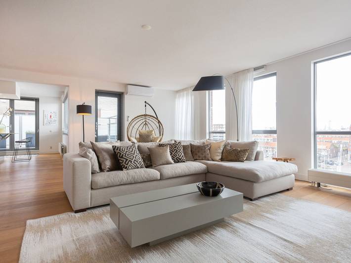 Ferienwohnung für 5 Personen, mit Balkon und Terrasse in Scheveningen