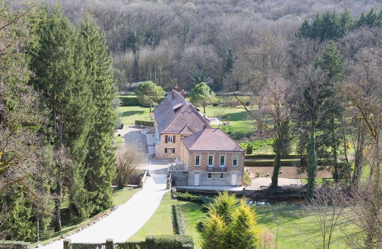 Two-Bedroom House in Nuits-Saint-Georges, Région de Beaune