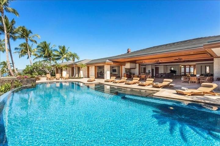 Villa pour 10 personnes, avec piscine ainsi que balcon et jacuzzi dans Hawai