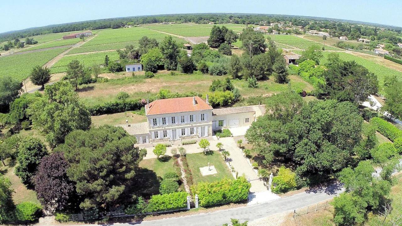 Le Manoir Lacustre in Queyrac, Région de Lesparre-Médoc