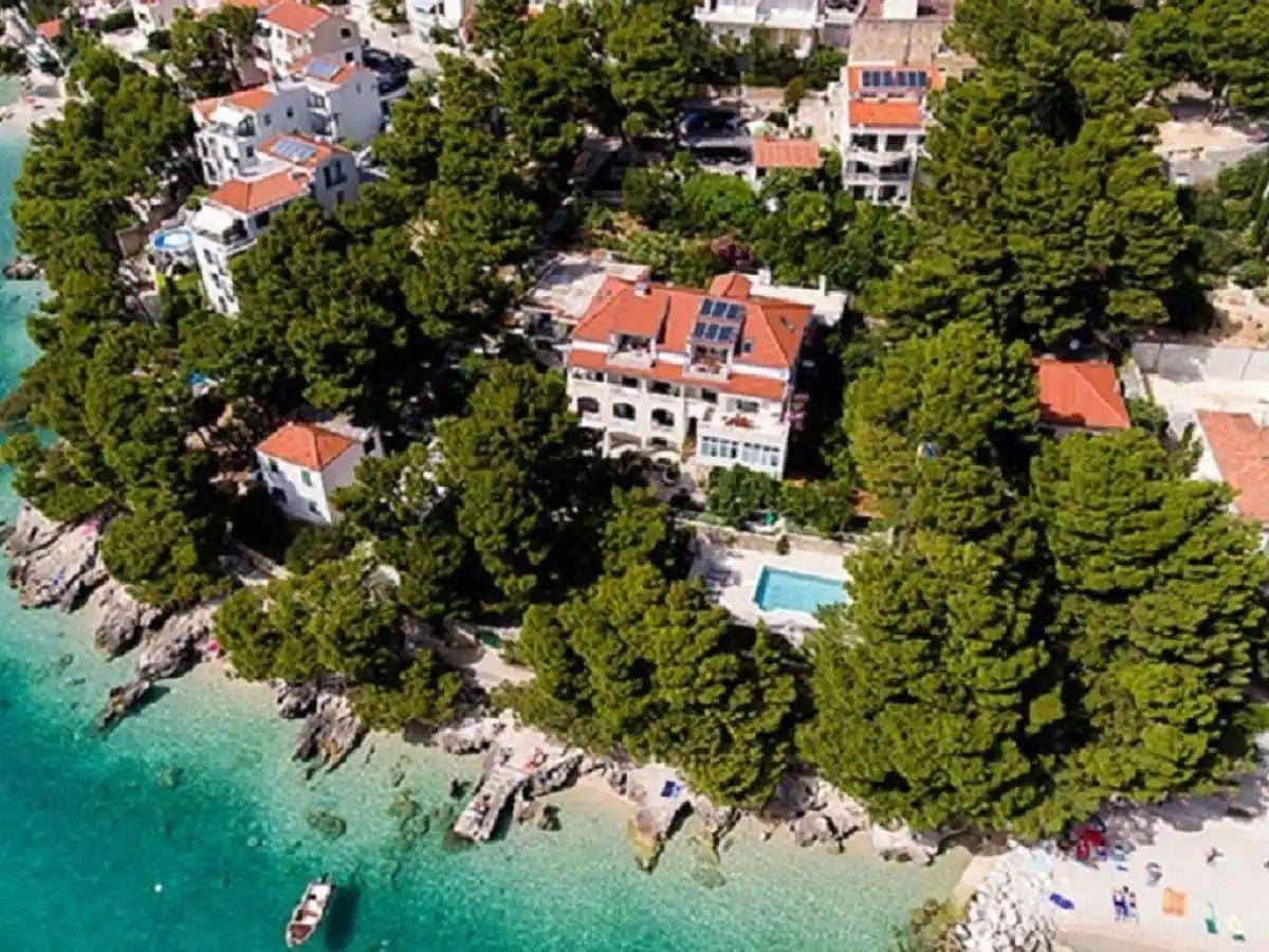 Villa Zorana in Brela, Makarska Riviera