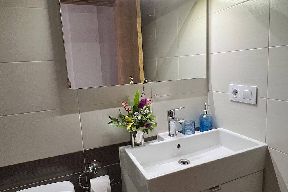Apartamento entero, A Coastine: apartamento urbano, moderno y funcional cerca de naturaleza, Galicia in Puenteareas, Provincia de Pontevedra