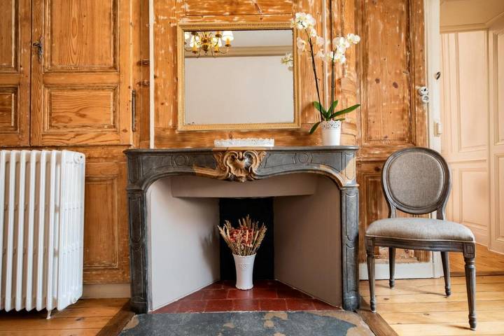 Gîte pour 4 personnes, avec vue et jardin à Salins-les-Bains - 3