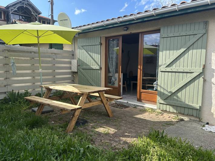 Gîte pour 4 personnes, avec jardin et terrasse