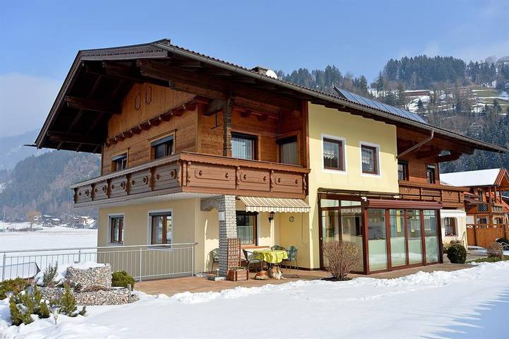 Ferienwohnung für 4 Personen, mit Balkon in Stumm