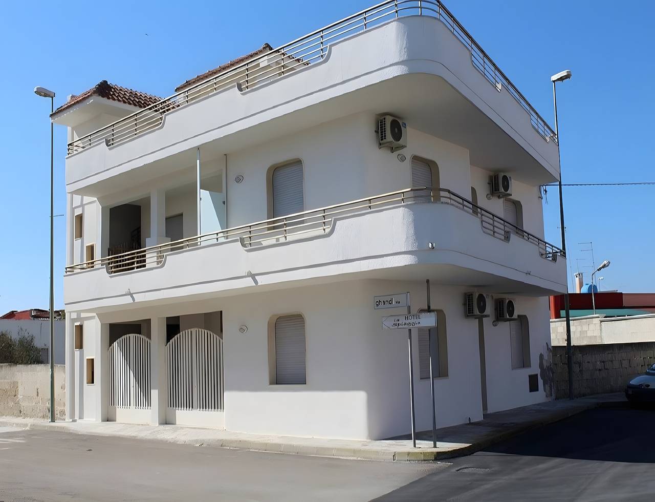 Appartamento intero, Appartamento 'Monolocale Eddy By Salentolimit' con Balcone e Aria Condizionata in Porto Cesareo, Golfo di Taranto
