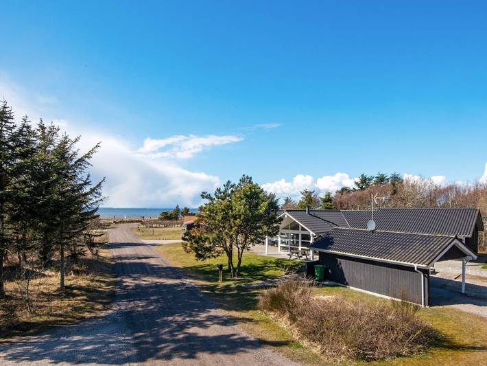 Ferieudlejning for 10 personer, med Jacuzzi og Terrasse såvel som Pool og Sauna i Trend