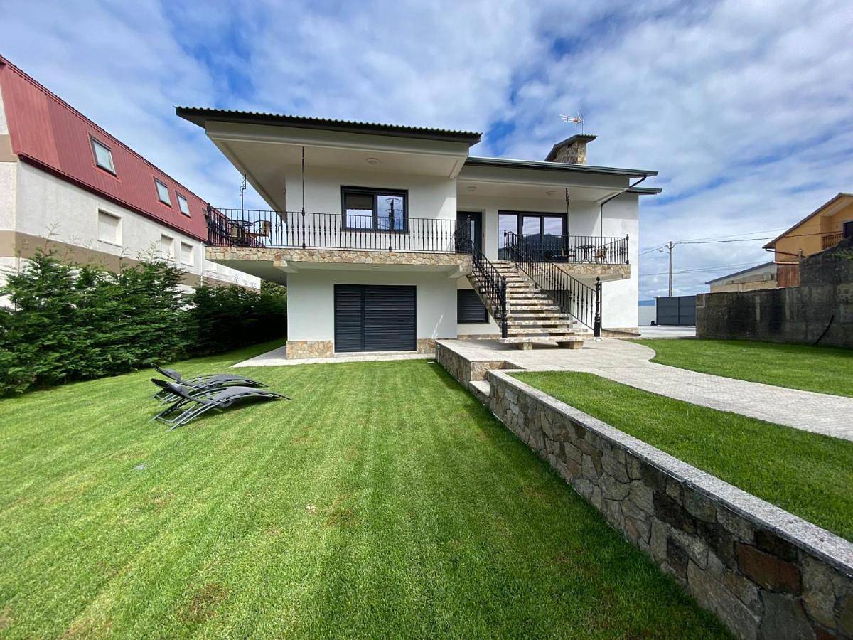 Apartamento entero, Apartamentos Turisticos Costa Celeiro: Portomaior, Agrelo, Covelo Lapamán in Bueu, Rias Baixas