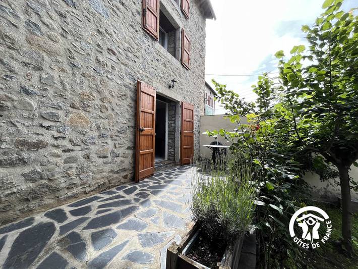Casa de huéspedes para 2 personas, con Terraza y Jardín en Llivia - 3