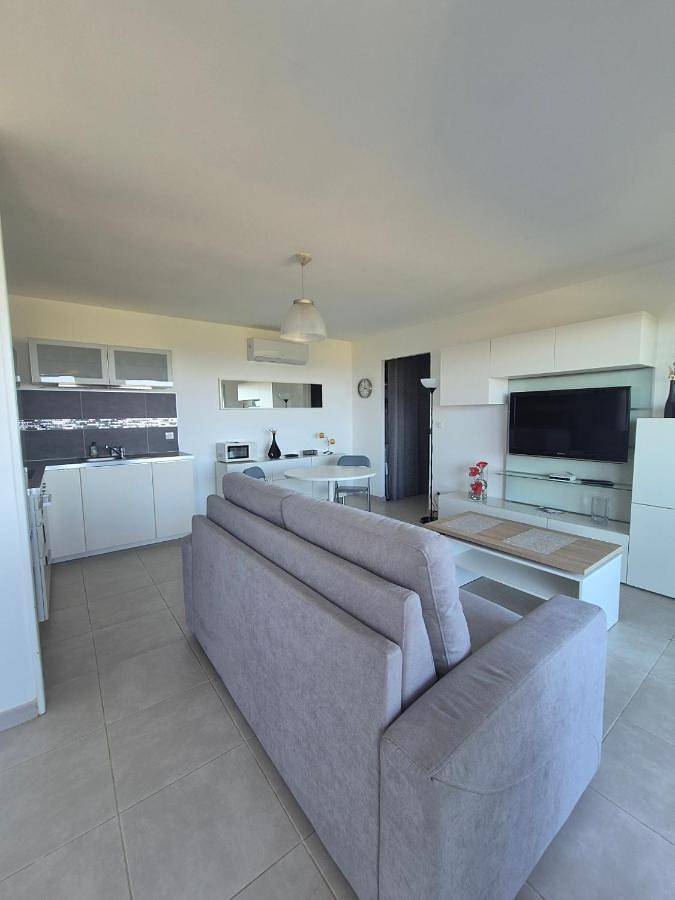 Gîte pour 4 personnes, avec Terrasse et Vue à Canale-di-Verde - 3