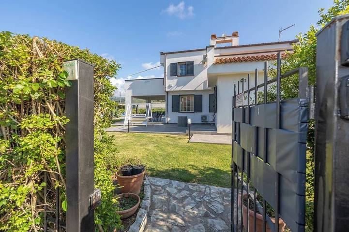 Apartamento de vacaciones para 8 personas, con jardín y terraza - 1