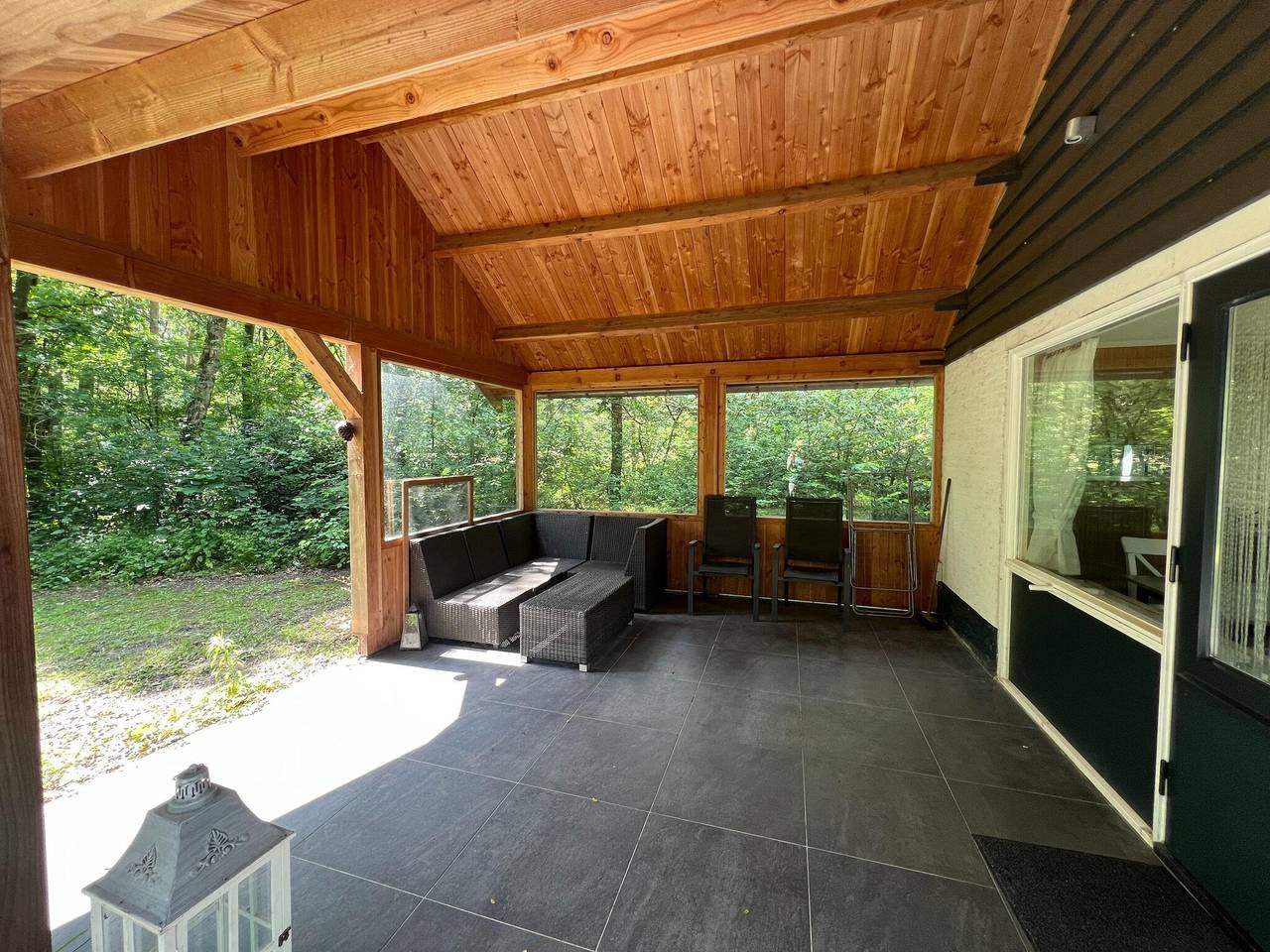 Vakantiehuis in Stramproy bij natuurgebied in Stramproy, Limburg