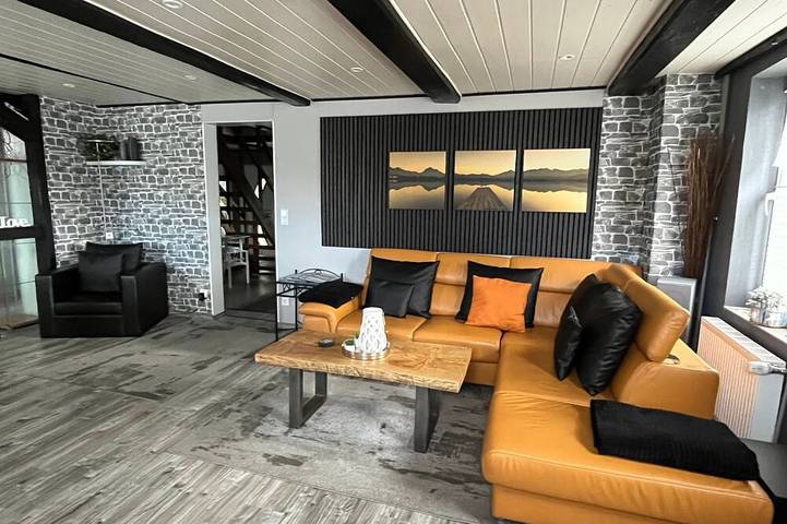 Ferienhaus für 9 Personen, mit Garten und Sauna sowie Terrasse in Leer und Umgebung - 3