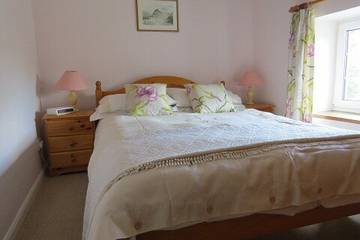 Log Cabin for 4 People in Cumbria, Photo 4